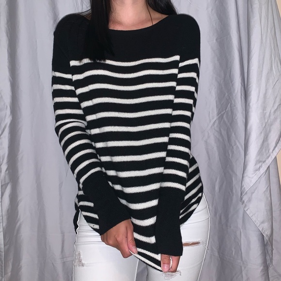 Banana Republic Sweaters - Banana Republic sweater